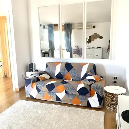 Fulluhouse Quartu SantʼElena